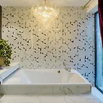 Apartment Imperia Luxury (adults Only) Brasov