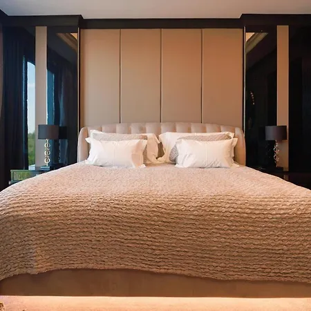 Imperia Luxury Vila (Adults Only)