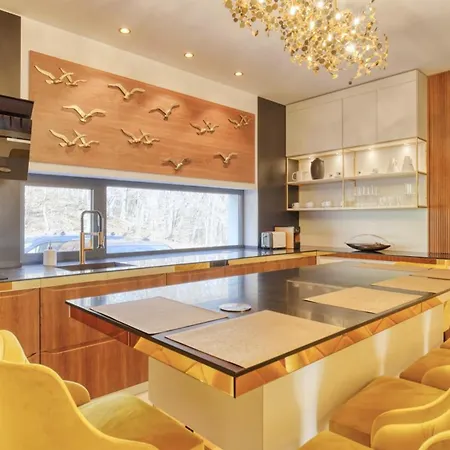 Imperia Luxury Apartamento Braşov