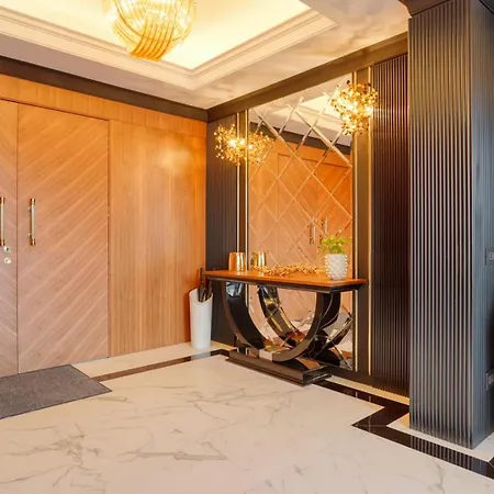 Imperia Luxury Apartamento